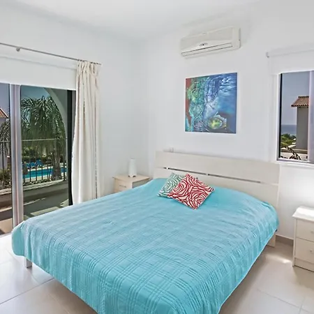 The Complete Guide To Renting Your Exclusive Holiday In With Private Pool And Close To The Beach, 1216 * Protarász