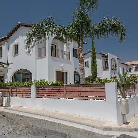 The Complete Guide To Renting Your Exclusive Holiday In With Private Pool And Close To The Beach, 1216 *